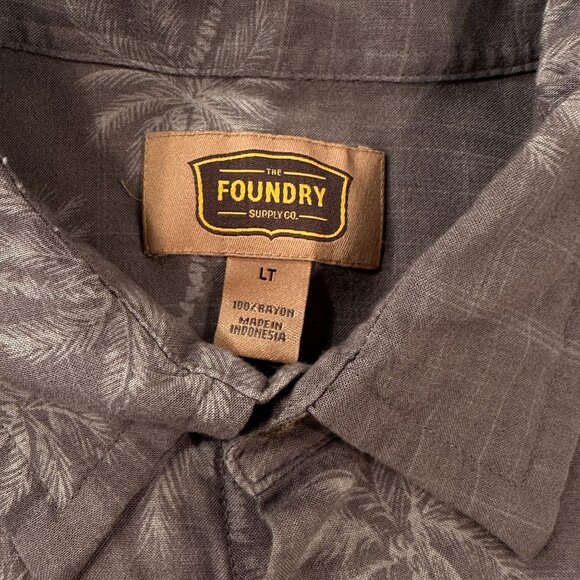 Foundry Supply Co Hawaiian Button Up Tall Shirt Mens Palm Trees Rayon Top - Picture 2 of 13